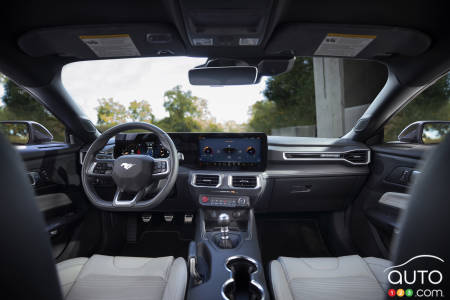 2024 Ford Mustang, interior